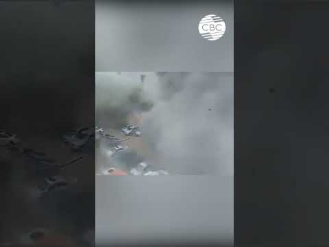 Момент удара иранской ракеты по жилому кварталу в израильском городе Ришон-ле-Цион