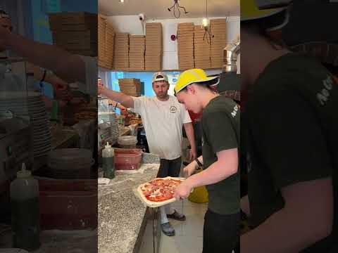 Pizza NAPOLETANA 🍕♥️ since 2007 🙏🏼♥️🍕