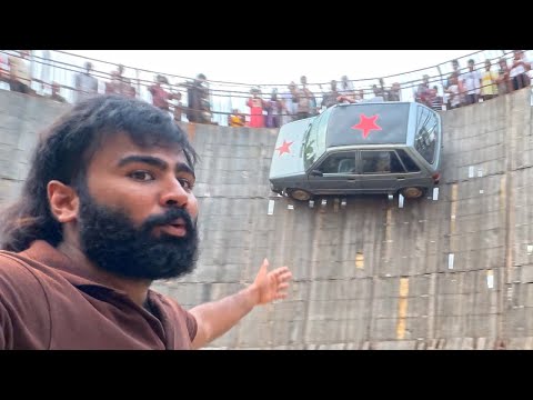 Wall pe car 😮