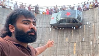 Wall pe car 😮