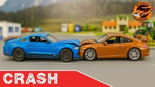 Porsche vs Mustang – Tiny Car Drama in a 1/64 Diorama | Diecast Stop Motion Crash