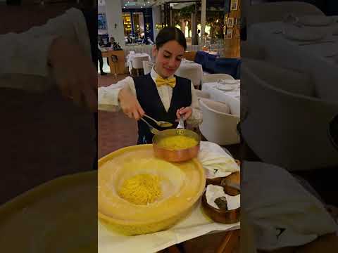 Gabi ne-a dus la cel mai bun restaurant de paste in lume!  Scalini - Dubai