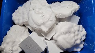 PLAIN GRAPES AND GYM CHALK CRUMBLE ASMR