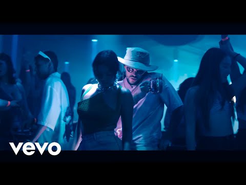 Rauw Alejandro & Bad Bunny - Qué Pasaría (Video Oficial)
