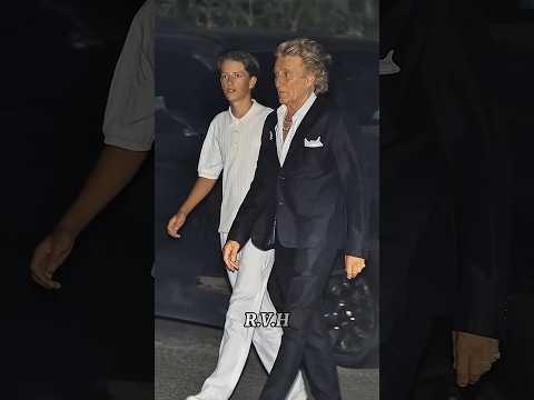 Rod Stewart as a Father Hits Different #rodstewart #rodstewartsongs #rockverseheroes