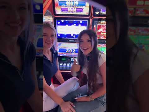 CASINO big WIN! #short #shortvideo #shortsvideo #girl #casino #slots #girls #girl #jackpot