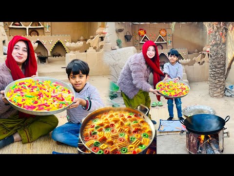 Village Woman Favorite Street Crispy Lunch Frying every one Love