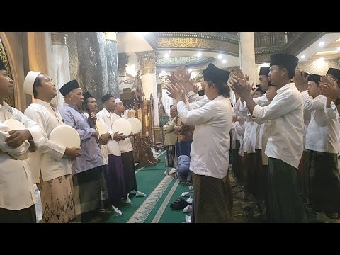 Mahalul Qiyam Masjid Syechona Holil Bangkalan Madura Jawa Timur