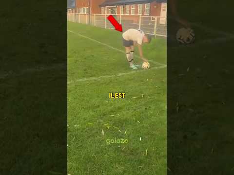 il a triché devant les yeux de l'arbitre ?! 😳