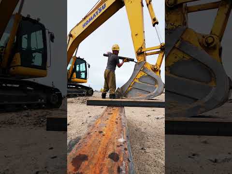 Японский болт не выдержал🚜