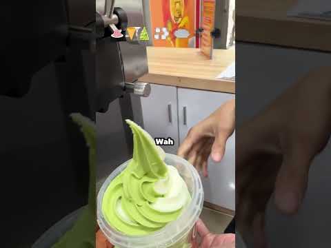Pesen Es-krim Se-ember Favorit Kasir