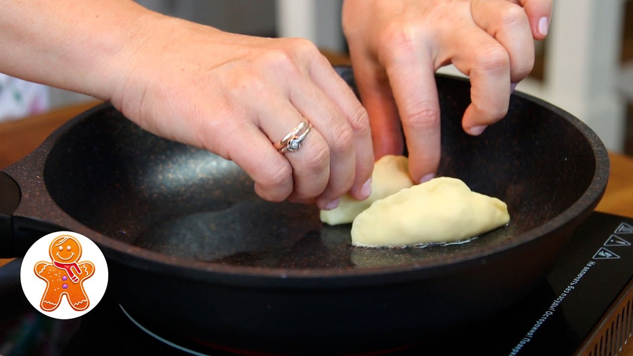 Быстрые пирожки с яблоками. Без духовки и без дрожжей