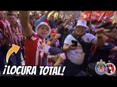 🚨LOCURA TOTAL la LLEGADA de la BARRA al ESTADIO AKRON en el CHIVAS vs XOLOS