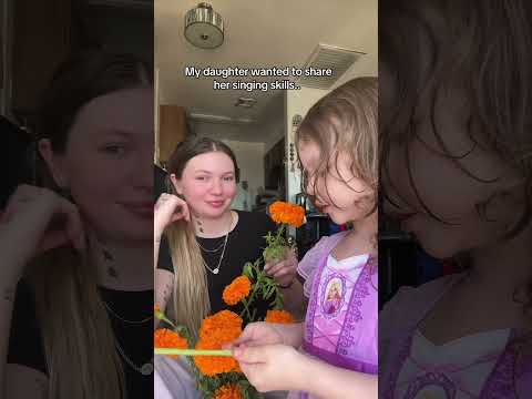 She makes my heart happy ❤️‍🩹 #fyp #foryou #trending #cute #singing #ytshorts