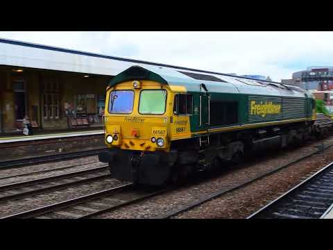 468D Doncaster Freightliners - Felixstowe North: 66567 Passes Lincoln Central 23/05/2022