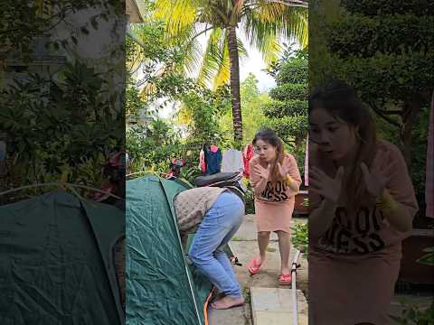 She is too hasty 😋😁 funny couple 🤣🥰#couple #funny #shorts
