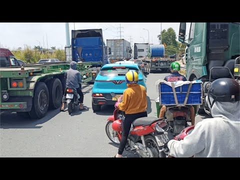 Heavy Traffic At Busy Intersections