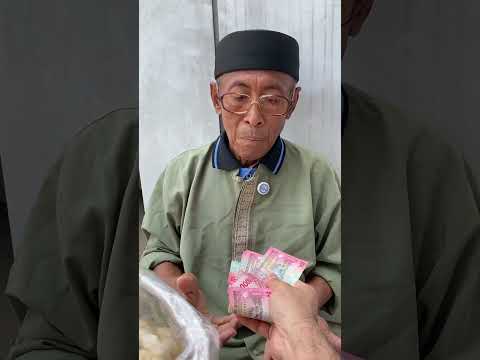 dengerin doa kakeknya deh