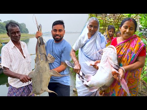 10 kg ওজনের দামোদর নদীর জ্যান্ত বাঘা আর মাছ ধরে রান্না খাওয়া | Big size Bagha Air fish Handi recipe