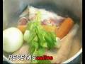 Caldo de pollo casero - Receta de cocina RECETASonline