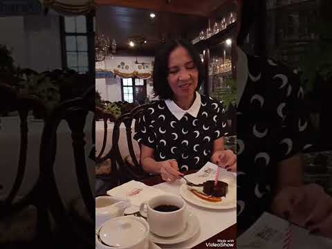 We will eat @ Barbara's in Intramuros Manila,continuetions ate Precy's bday celb.