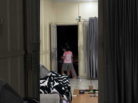DI DATANGIN TUKANG PAKET MISTERIUS 😱SYIFA DAN ADIK IPAR KETAKUTAN❗