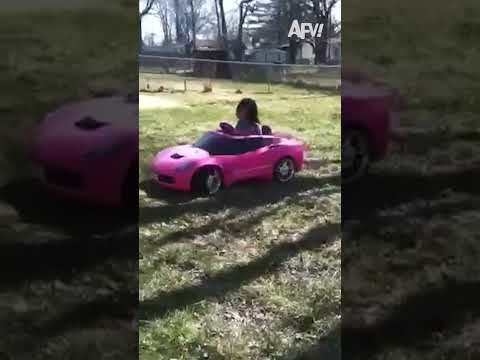 She kinda sounds like the cars too ποΈ #afv #indy500 #funny #shorts