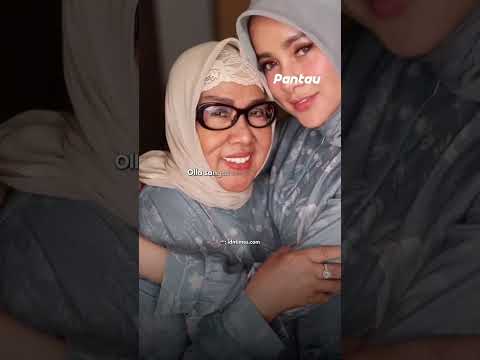 Olla Ramlan Beberapa Kali Pingsan di Pemakaman Ibunda, Kondisi Drop Berat #shorts