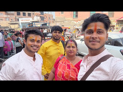 FINALLY MUMMY KO VRINDAVAN LE KAR AAGYAA