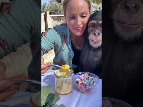 Sharing is caring ❤️🐵