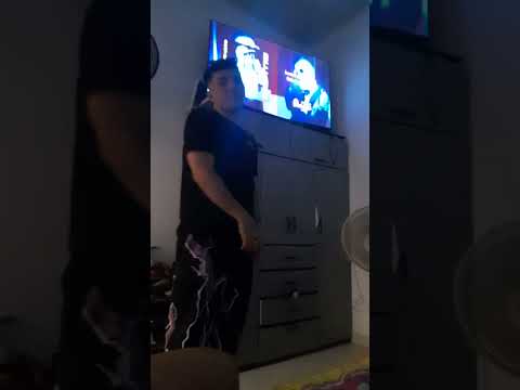 Esto es una disco ou sigan disfrutando de Bellaqueo #shorst #fiestas #bellaqueo