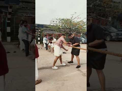 ഒരു ഭാഗത്ത് എല്ലാം ഗടാഗടിയൻമാർ... പിന്നെ എന്ത് ചെയ്യും ..#tugofwar