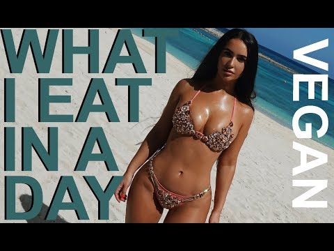 WHAT I EAT IN A DAY !