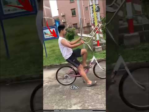Đặt tay lái thay bằng chiếc ghế
