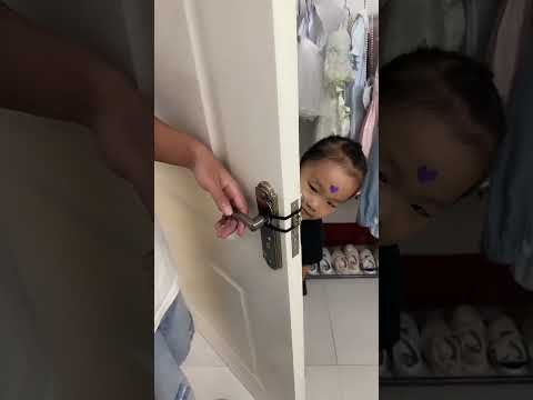Don't Worry If You Forget To Bring Your Keys #funny #lovelyfather #baby #comedy #cute