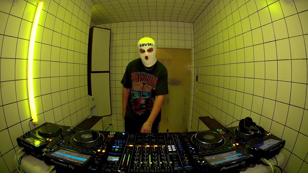 OST – Bovski | HÖR – December 3 / 2025