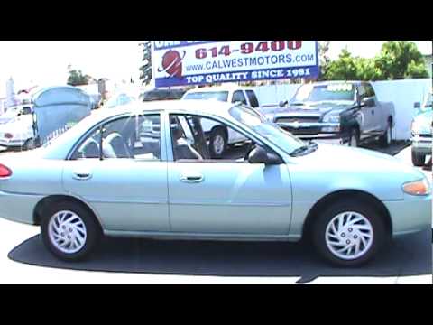 1999 Ford escort crash test #9