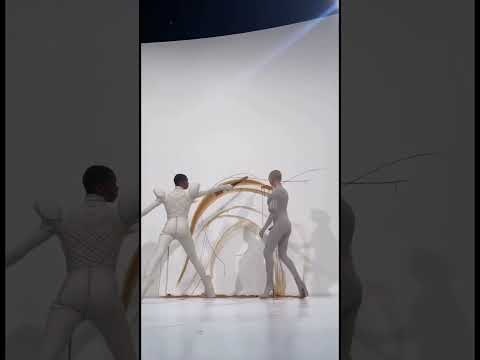 Matrix Dance Art 🌀 #matrix#art#dance#fashiontiktok