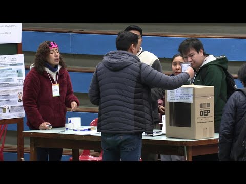 Bolivia: Polling stations open for presidential elections | AFP