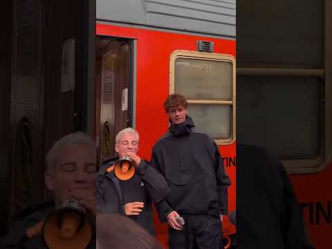 Jannik being Jannik 😂 #tennis #lol #olympics #tennisplayer #sports Video from Outpump 📹