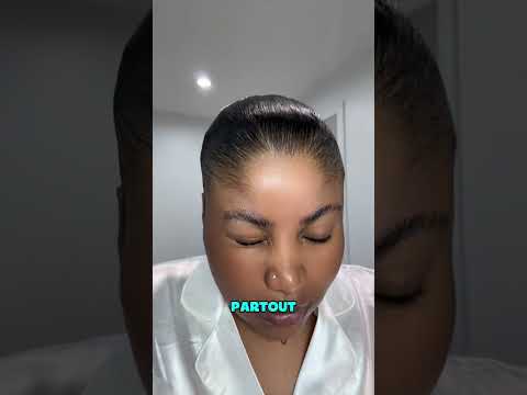 Elle s'est mis accidentellement du mascara dans l'oeil 😱