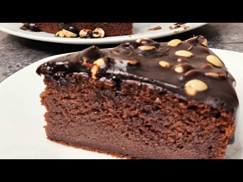 Eggless Moist Chocolate cake without oven😍 | Eggless chocolate cake | Eggless cake without oven