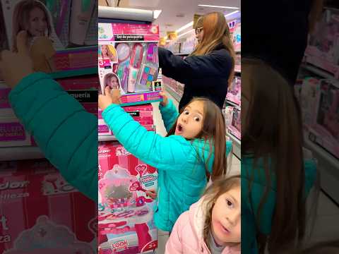 ESTÁN CONSENTIDAS CYNTHIA y RUTH!!🎁🤪 #funny #losnaluchis #cynthiayruth