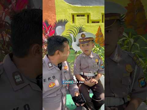 Tertib ya #polisimenyapa #viralvideo #viralshorts