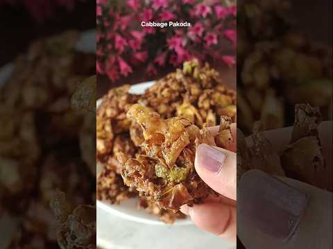 Cabbage Pakoda | kobi Pakoda #pakora #pakodarecipe #easysnacks #short #cooking #cabbage#crispy #yum