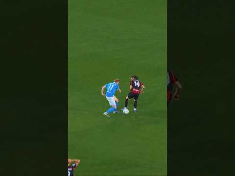 De Bruyne 🆚 Modric 😧 #SerieA #DeBruyne #Modric