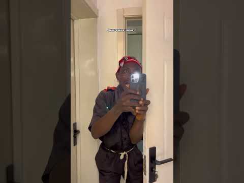 Surprise package #latest #funny #mumucomedy #funnyanimal #comedy #latescomedy #funnybird #skit 