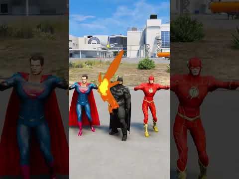 GTA V : RANDOM BATMAN VS SPIDERMAN SUPERHERO BATTLE 😎 #shorts #gta5