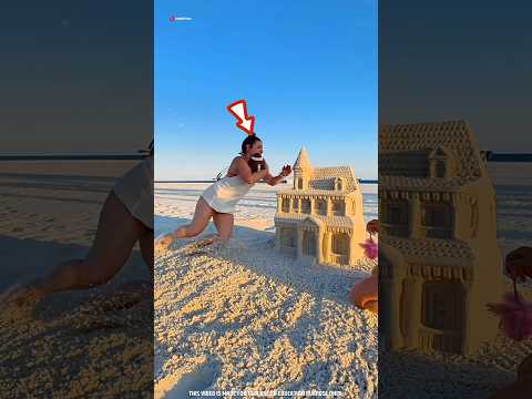 Made a luxurious sand castle on the seashore 🌊 | Unbelievable 🤯👏🏻
