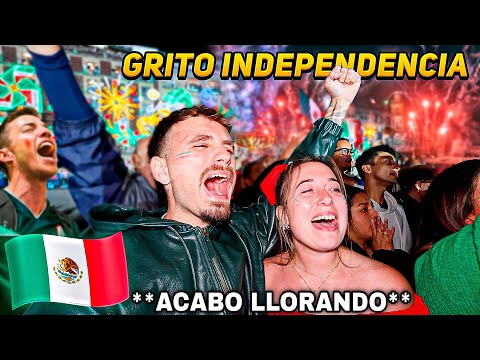 VIVIMOS el GRITO de INDEPENDENCIA de MÉXICO en el ZÓCALO 🇲🇽 PRIMERO de CLAUDIA 😭 **acabo llorando**